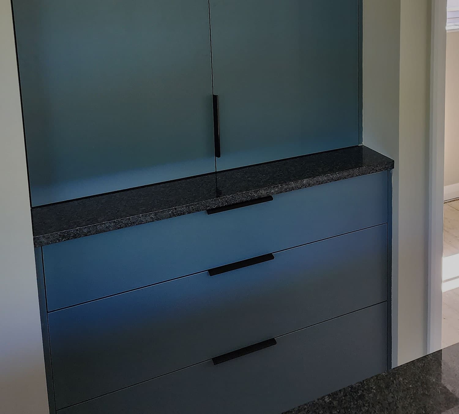 Kitchen with matte finishes by RB Thomas